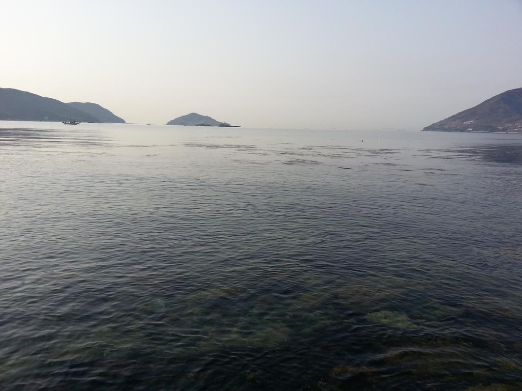 American Village Pension Manoa Namhae Dış mekan fotoğraf